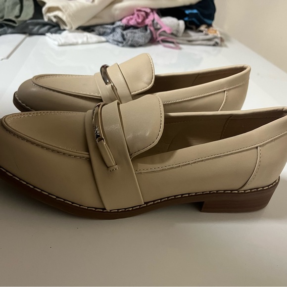 Womens business casual shoes - Picture 3 of 3